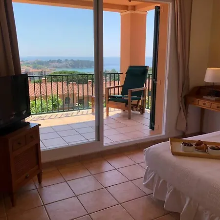 Holiday home Sagaro Sea Housegardenbarbacue8 Paxsea View *